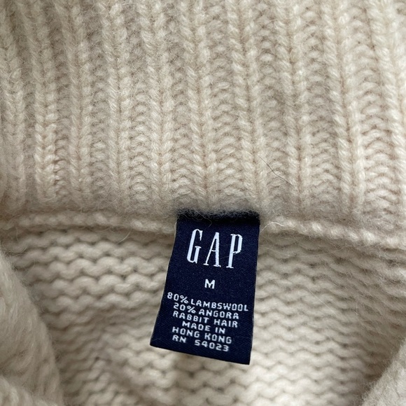 Gap Wool & Agora Blend Chunky Knit Minimalist Open Front Cardigan Size: M - Picture 7 of 10